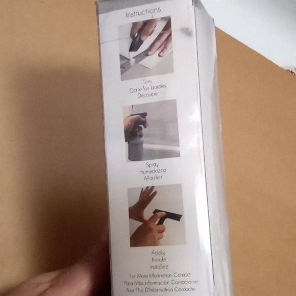 NEW Artscape Window Privacy Film---- 24x36inch - Picture 2 of 6